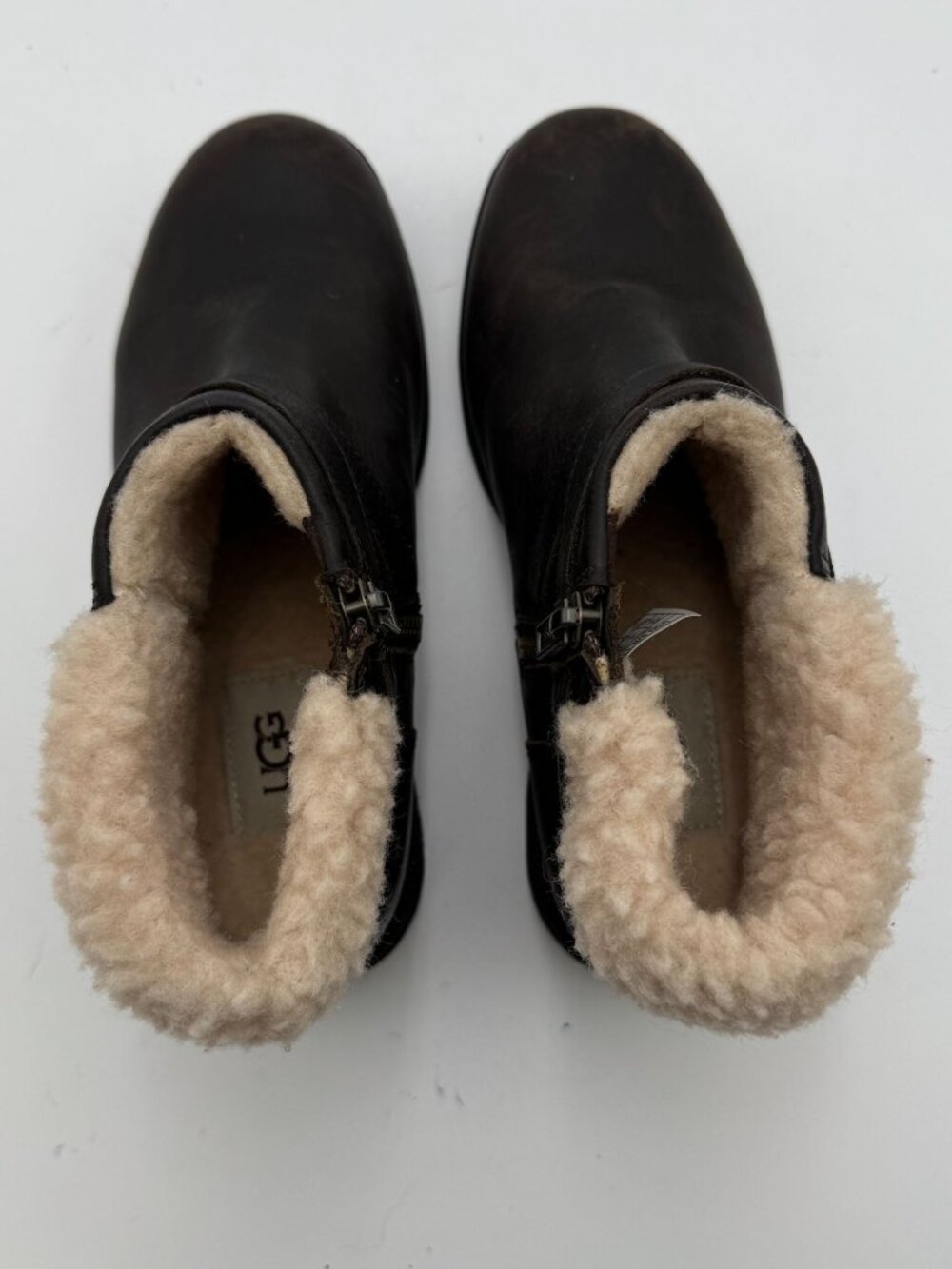 UGG Benson Boots II Sz 7 Espresso Brown Leather Shearling Trim Harness Side Zip - Picture 7 of 9